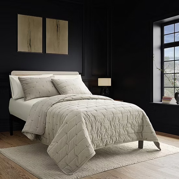 BRAND NEW Indigo Road 3 Piece Quilt Set Mushroom Beige - Queen Size - Picture 1 of 6